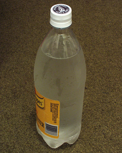 quinine hydrochloride in tonic water