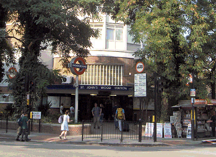 St Johns Wood tube station - image taken from: http://upload.wikimedia.org/wikipedia/commons/f/ff/StJohnsWood.jpg