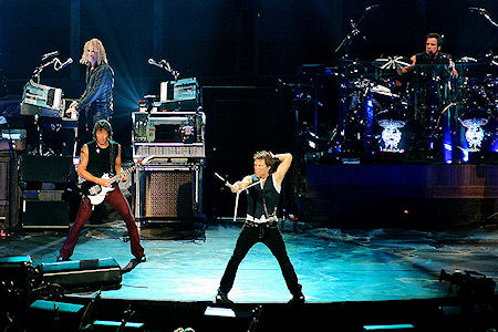 Bon Jovi singing 'Bad Medicine'